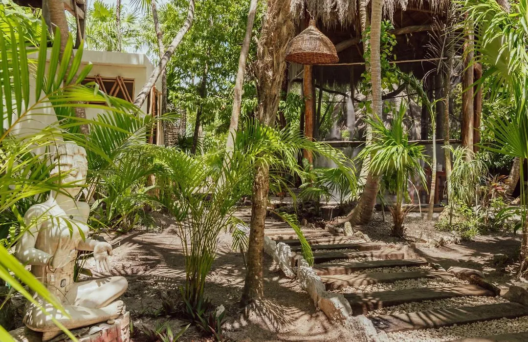 Yaxchen Tulum Cabañas&Cenote-1